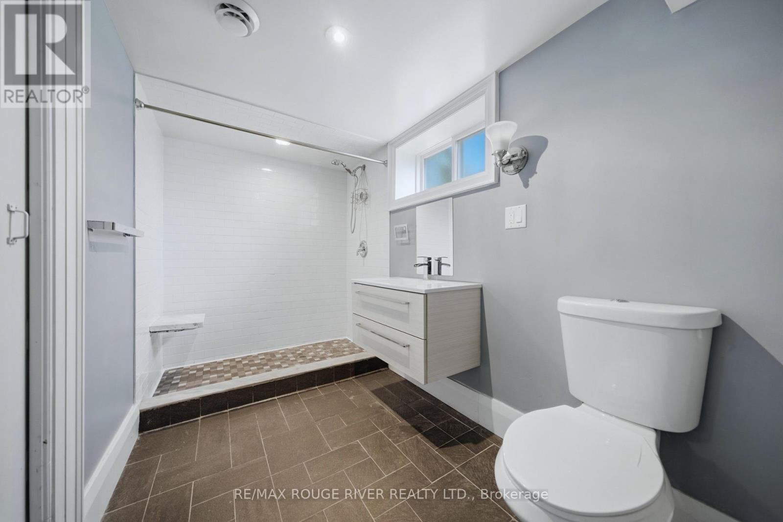 1306 KINGSTON ROAD - Image 41