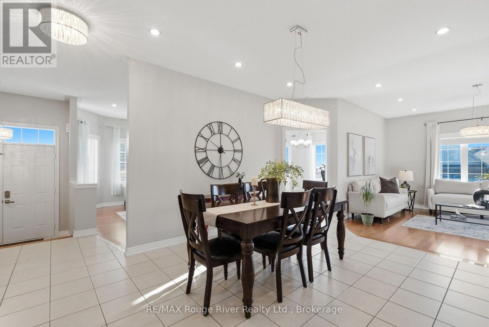 758 COLDSTREAM DRIVE - Image 13