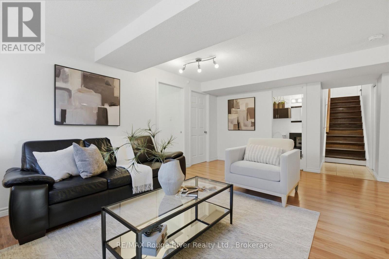 758 COLDSTREAM DRIVE - Image 26