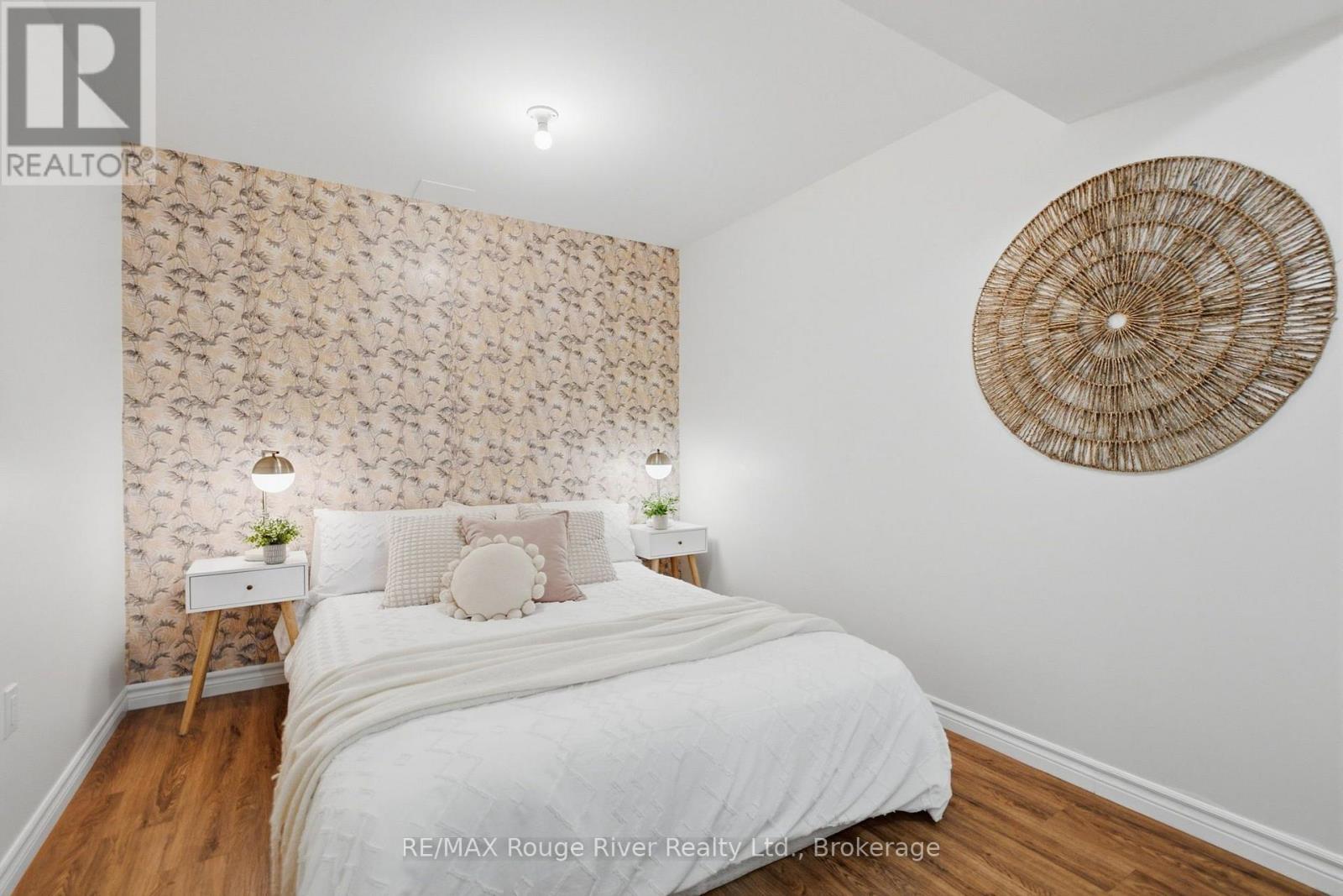 758 COLDSTREAM DRIVE - Image 32
