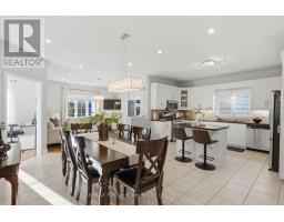 Family room - 758 Coldstream Drive, Oshawa, ON L1K2Z3 Photo 6