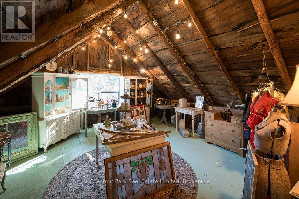 1606 County Road 10, Prince Edward County, ON photo 47