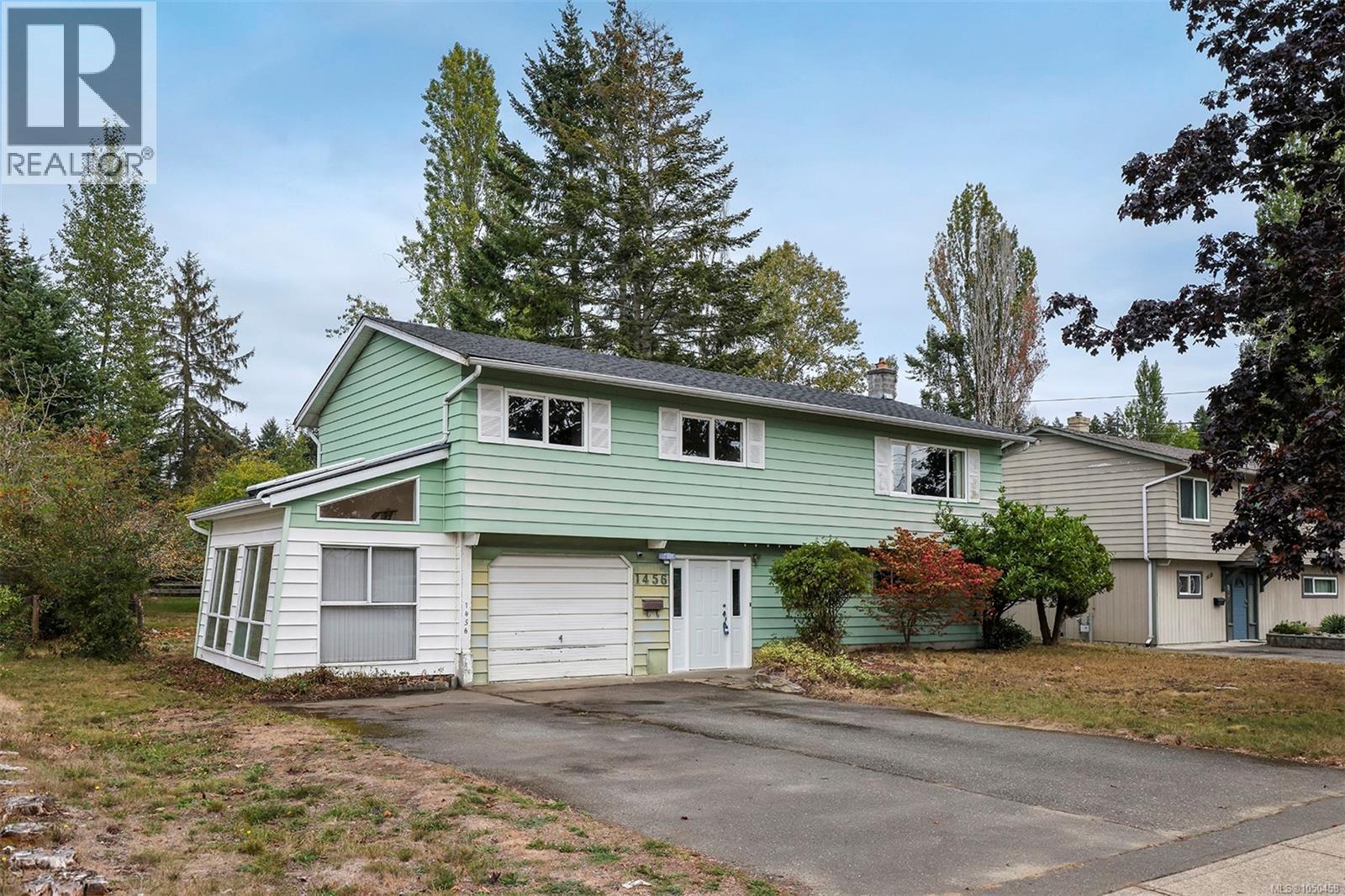 1456 Dogwood Ave