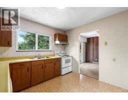 1456 Dogwood Ave, Comox, BC V9M2Z5 Photo 17