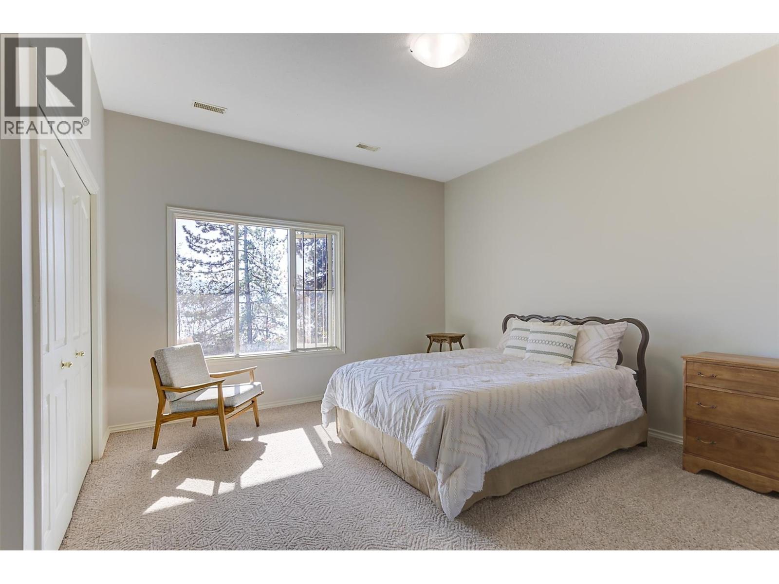 4632 / 4624 Minto Street - 38