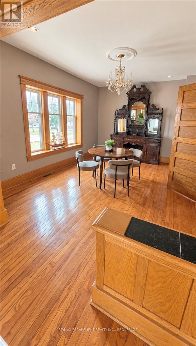 4915 KING STREET, Lincoln (Beamsville) — photo 8