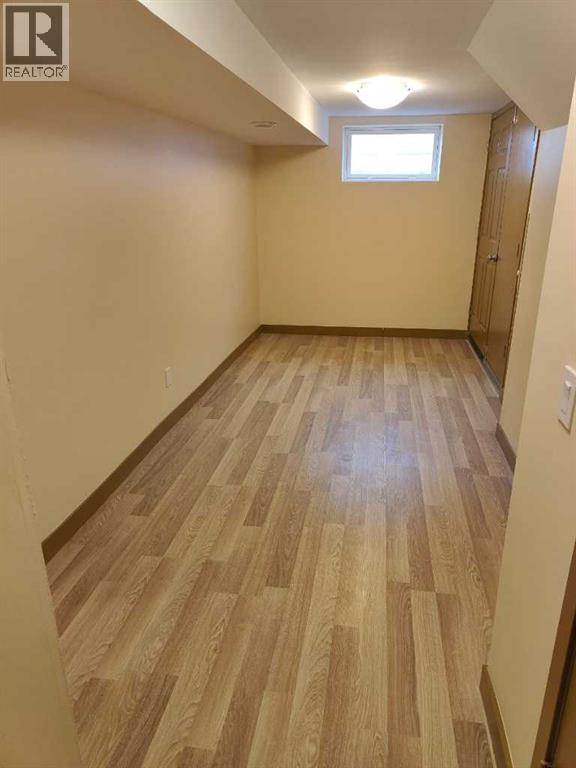 487 Northmount Drive NW - 16