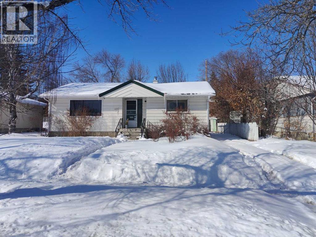 487 Northmount Drive NW - 3