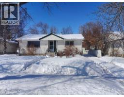 487 Northmount Drive NW - photo 3