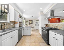 38248 Hemlock Avenue, Squamish, BC V8B0X1 Photo 15