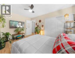38248 Hemlock Avenue, Squamish, BC V8B0X1 Photo 31