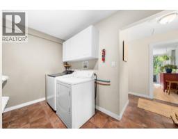 38248 Hemlock Avenue, Squamish, BC V8B0X1 Photo 34