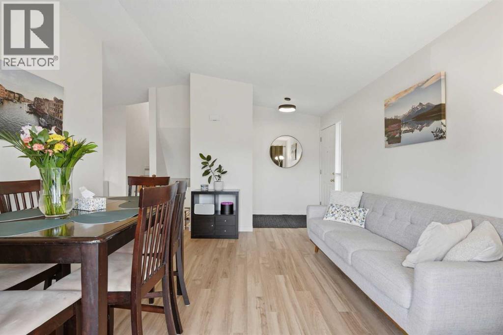 104 Shawglen Rise SW - 10