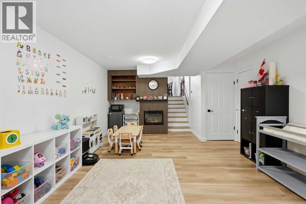 104 Shawglen Rise SW - 22