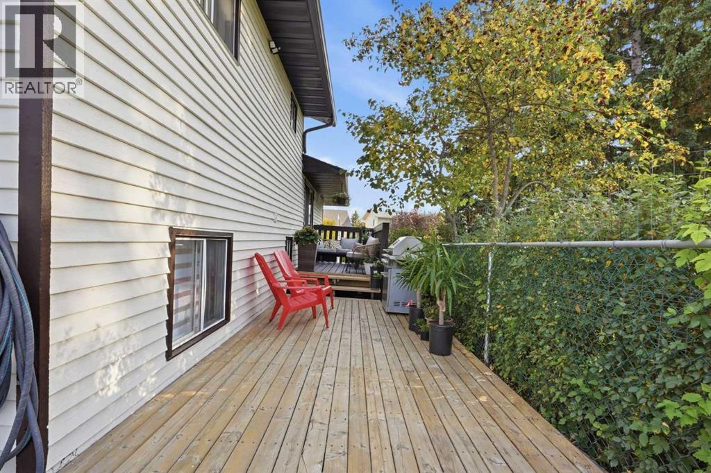 104 Shawglen Rise SW - 29