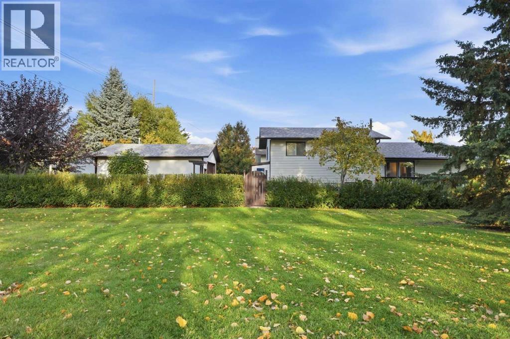 104 Shawglen Rise SW - 40