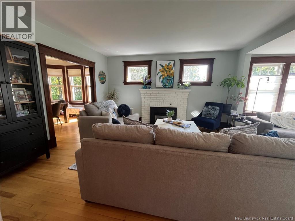 125 Portledge - Image 8