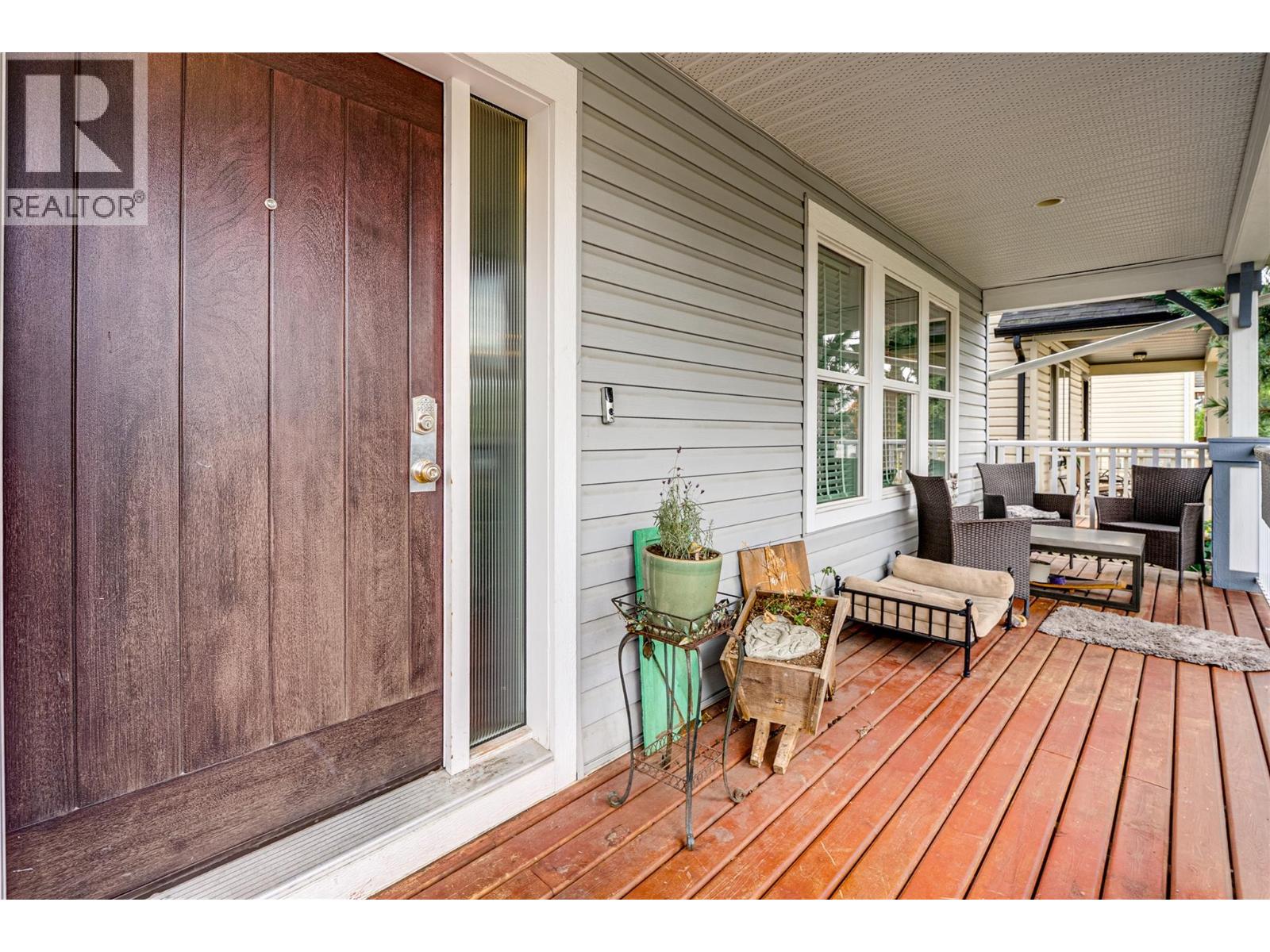 4607C 20 Street - Image 3