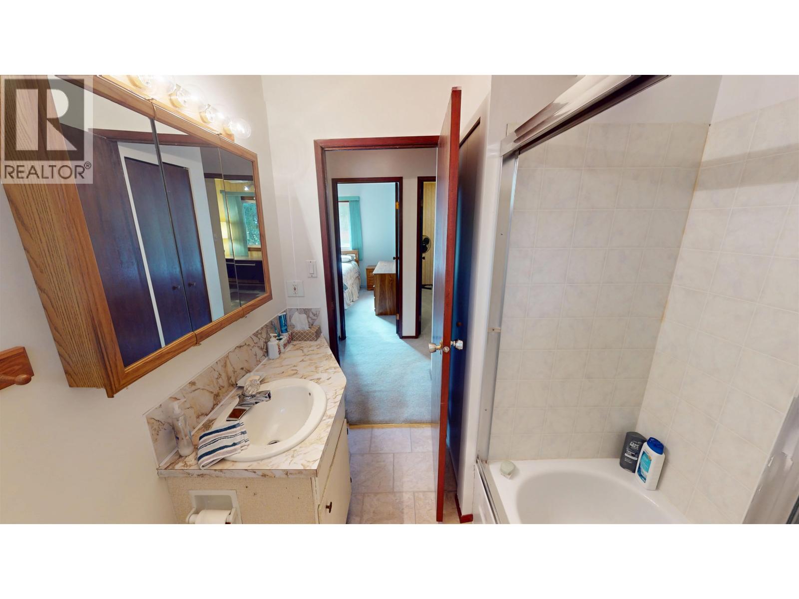1395 PALEY PLACE - Image 18