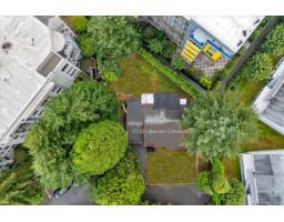 2558 Lakeview Crescent, Abbotsford, BC V2S3A9 Photo 32