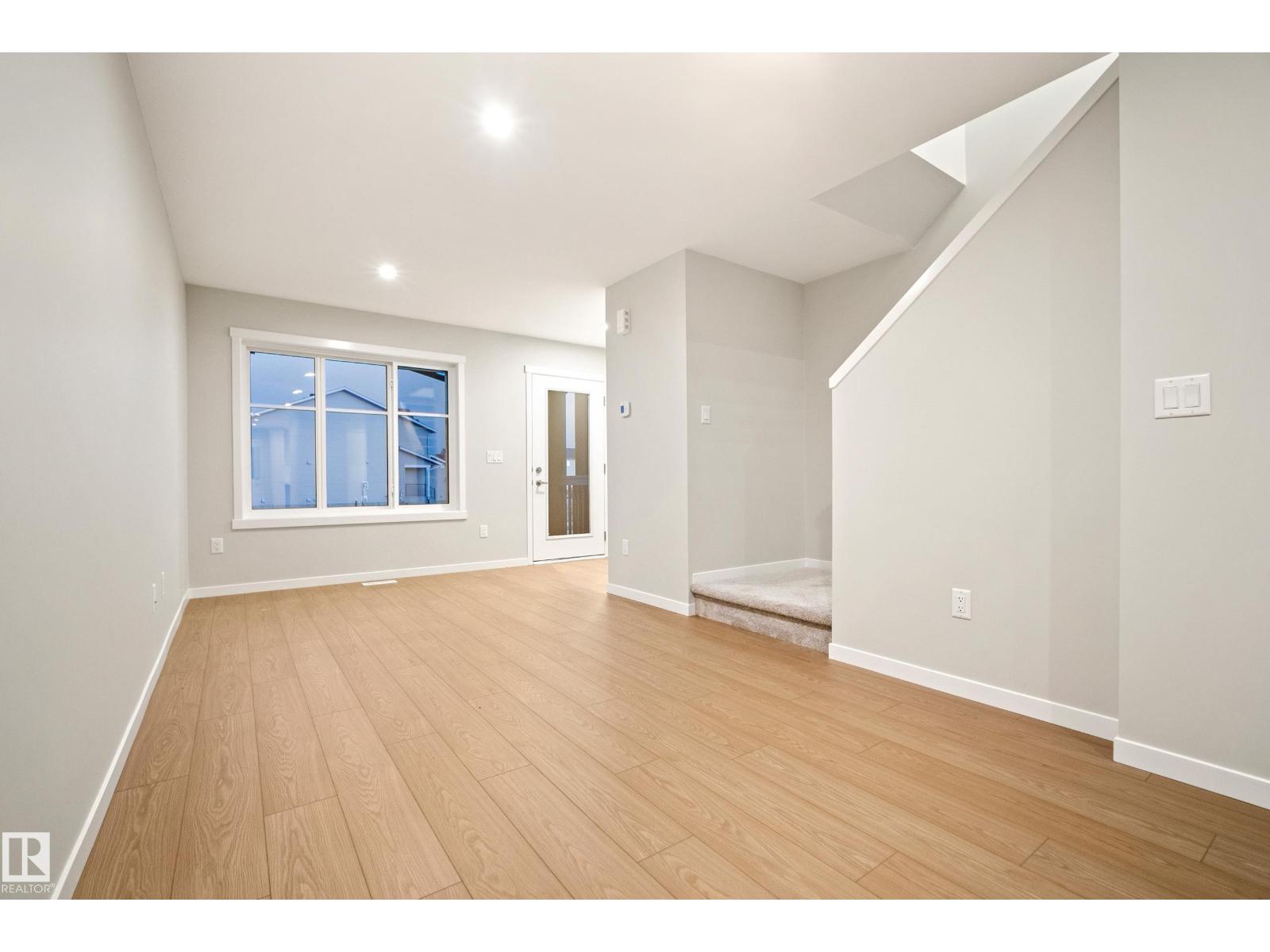 17216 4 Street NW - 7