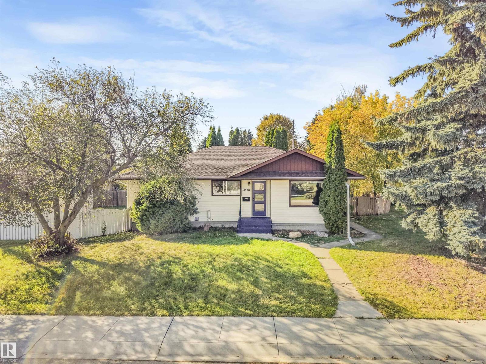 13540 110 ST NW, Edmonton, Alberta, T5E4Z2