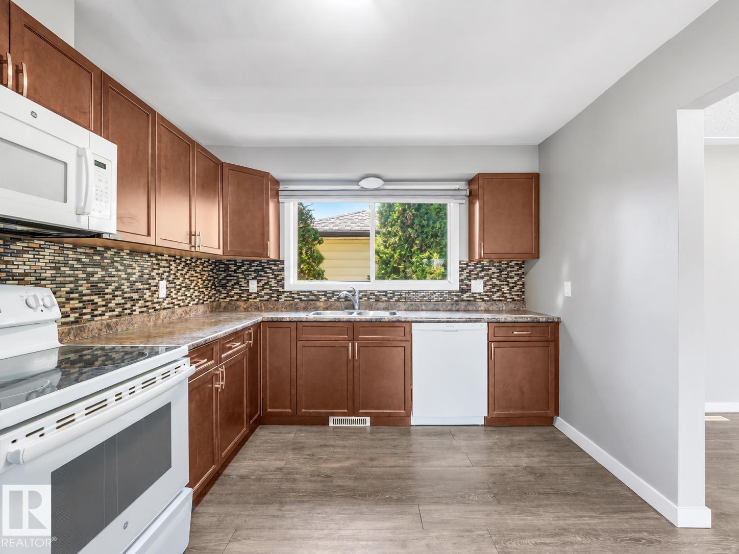 13540 110 ST NW - 2