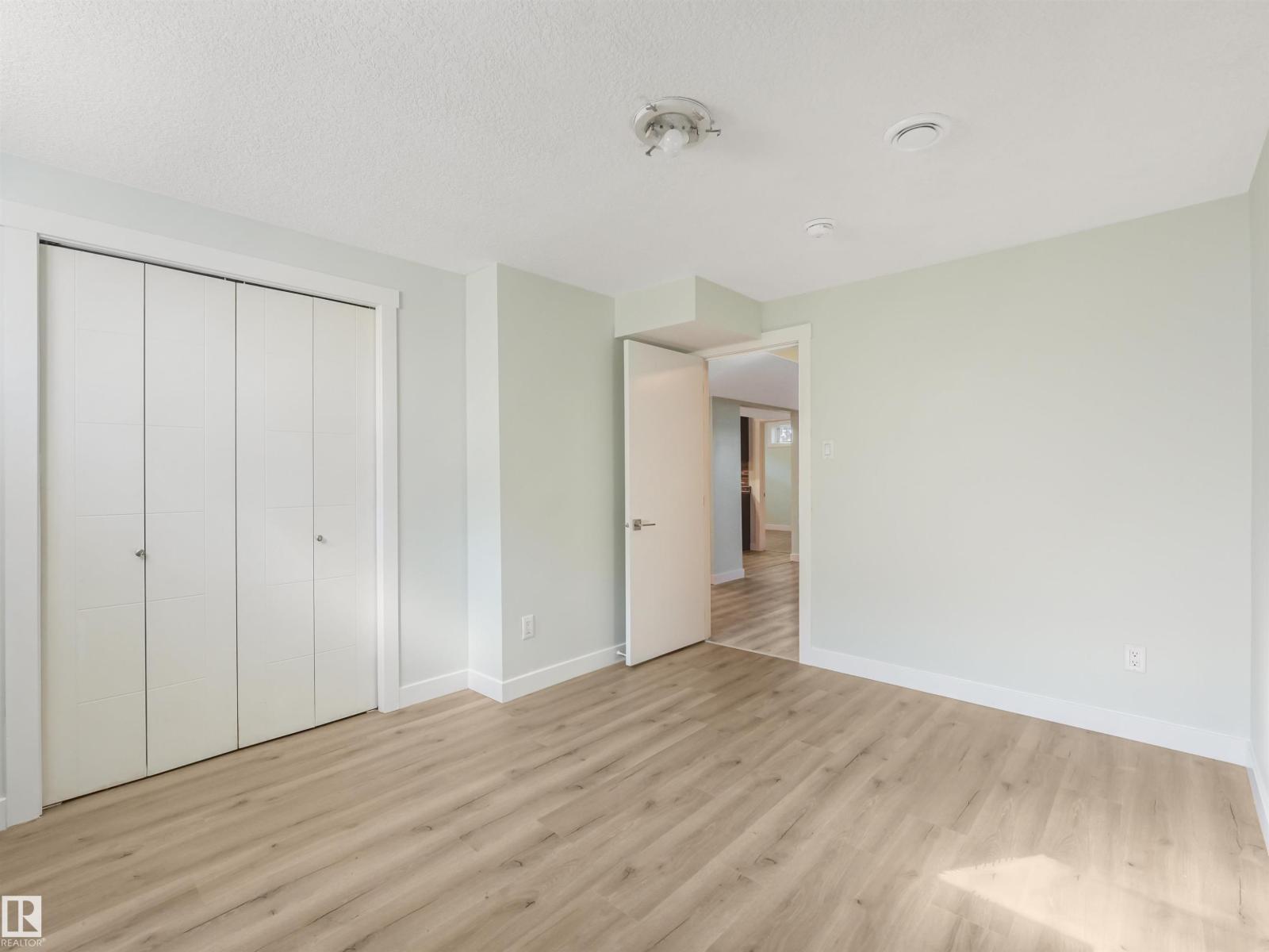 13540 110 ST NW - 29
