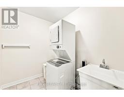 2144 Hallandale Street, Oshawa, ON L1L0T8 Photo 35