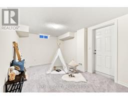 2144 Hallandale Street, Oshawa, ON L1L0T8 Photo 40