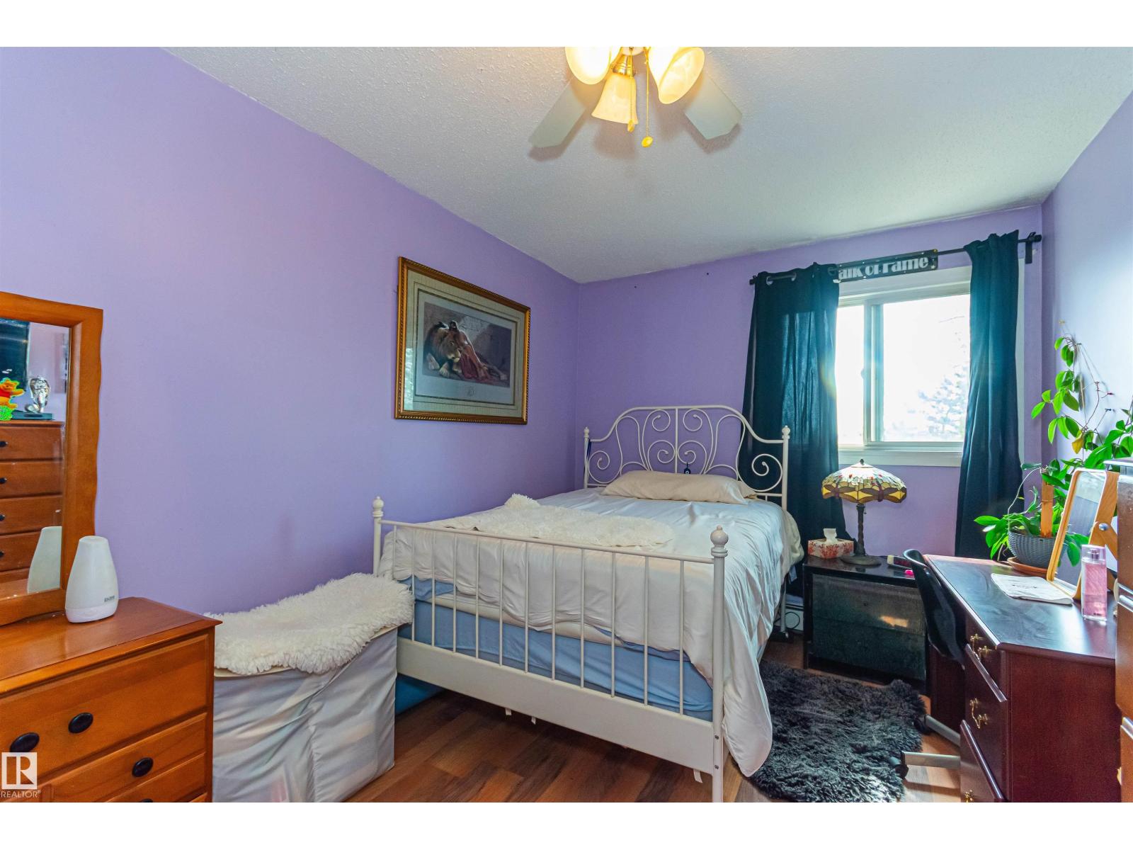 #6 3819 76 ST NW - 13