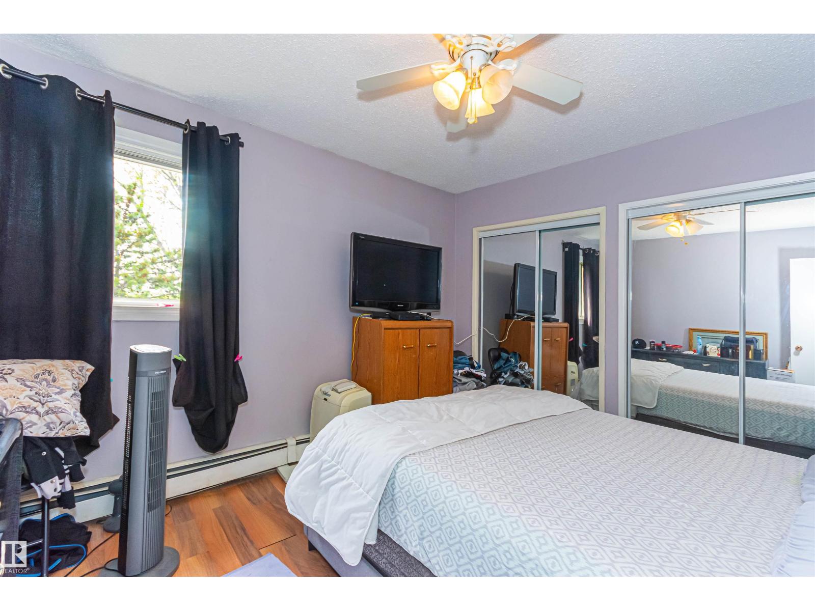 #6 3819 76 ST NW - 16