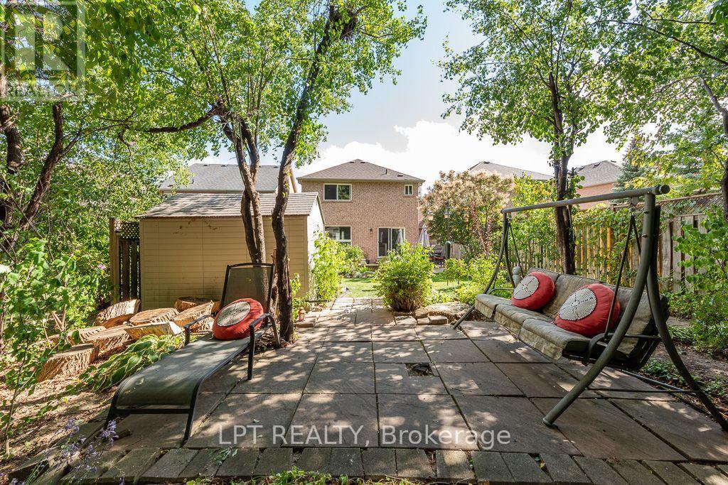 16 OAK GARDENS COURT - Image 41