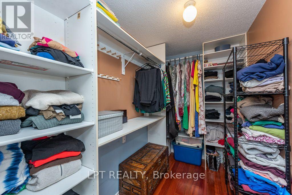 16 OAK GARDENS COURT - Image 26