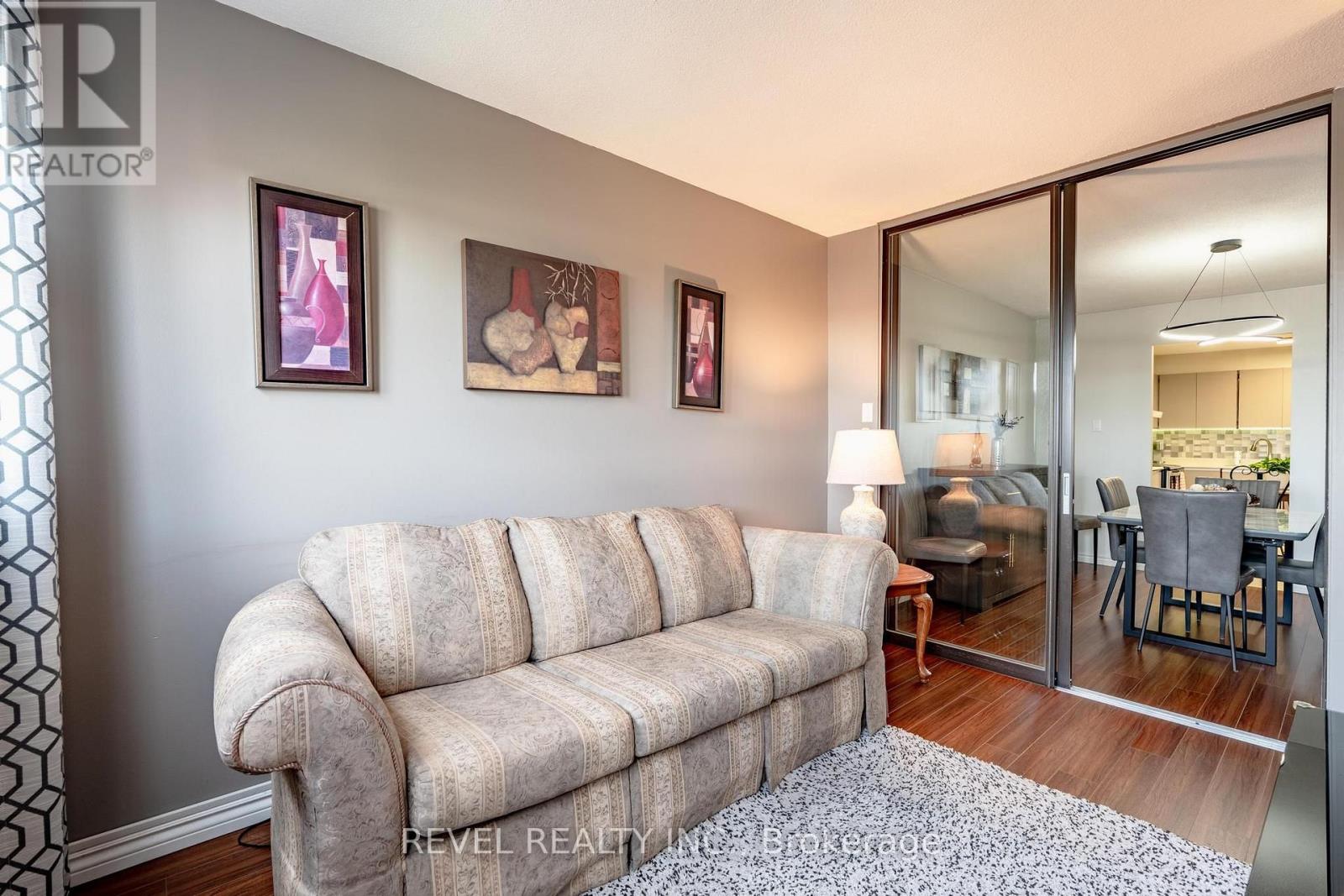 #2306 75 EMMETT AVENUE - 25