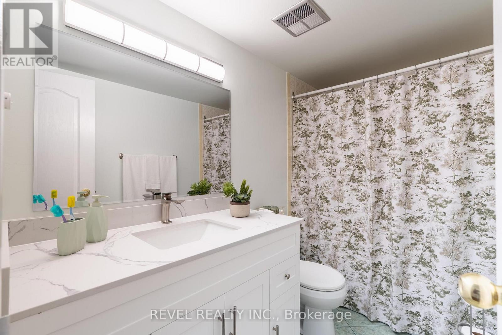 #2306 75 EMMETT AVENUE - 38