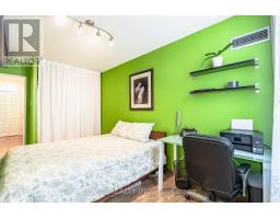 75 Emmett Avenue, Toronto, ON M6M5A7 Photo 28