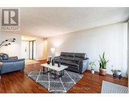 75 Emmett Avenue, Toronto, ON M6M5A7 Photo 7