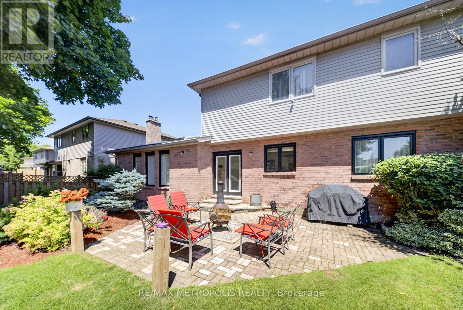 29 WINTER WAY, Brantford — photo 7