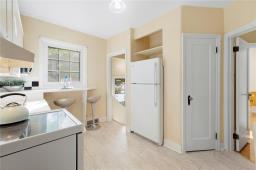 412 Cambridge Street, Winnipeg, MB R3M3G7 Photo 21