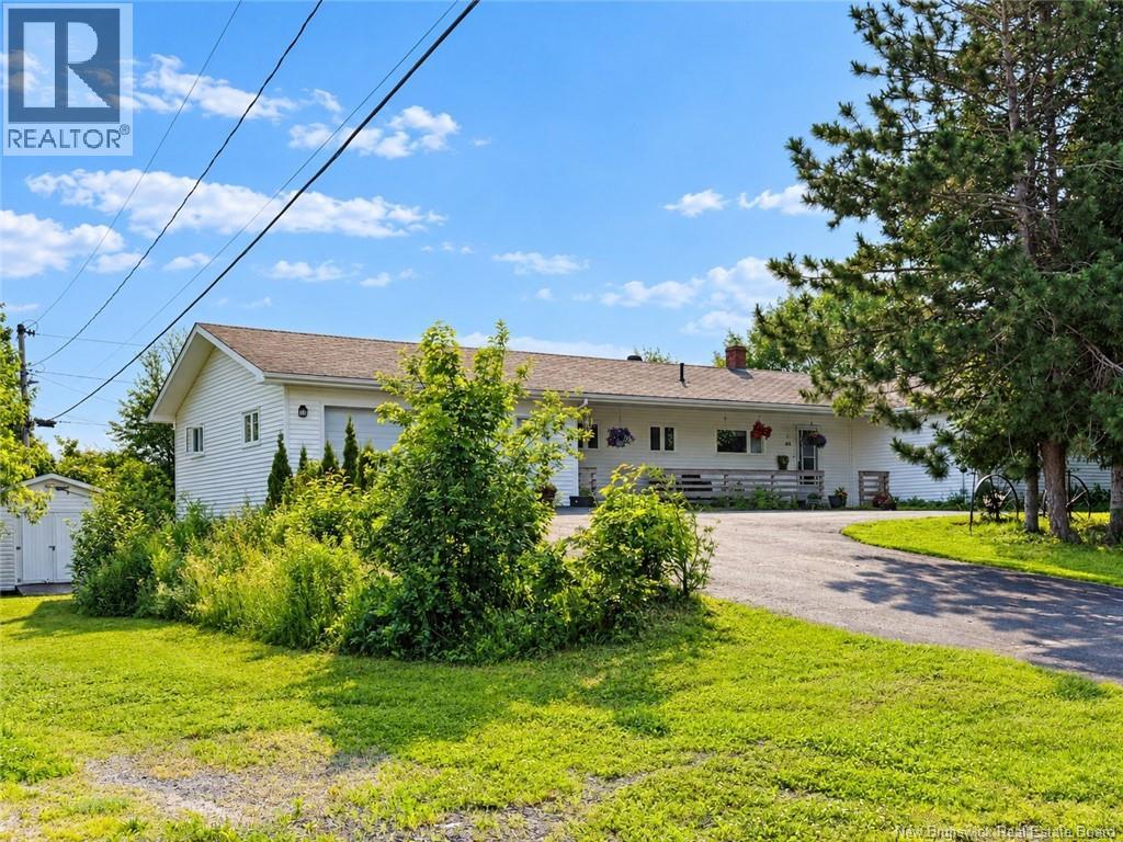 45 Jessiman Boulevard - 1