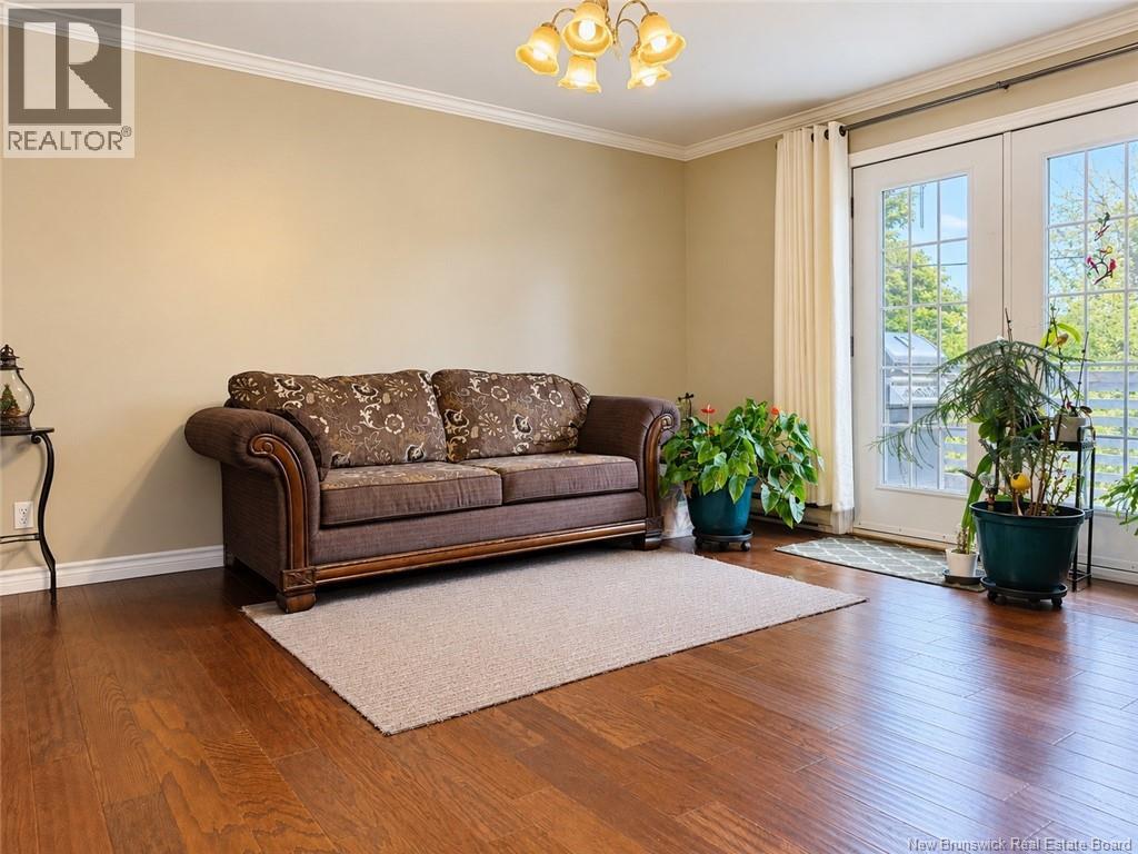 45 Jessiman Boulevard - Image 12