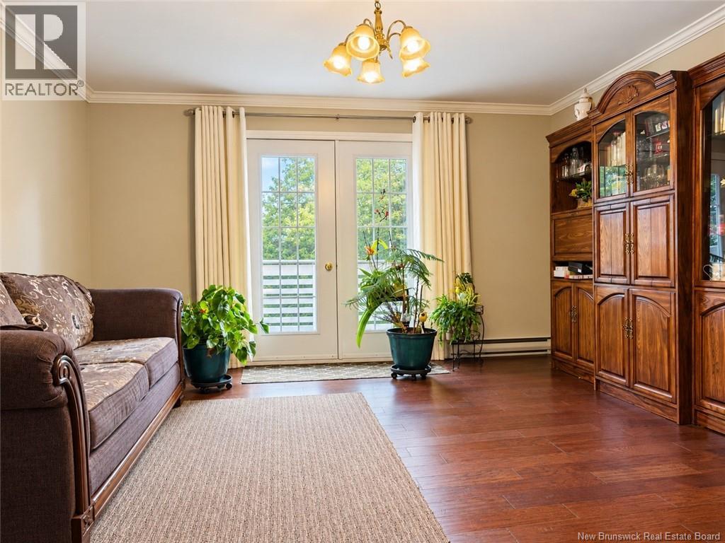 45 Jessiman Boulevard - Image 11