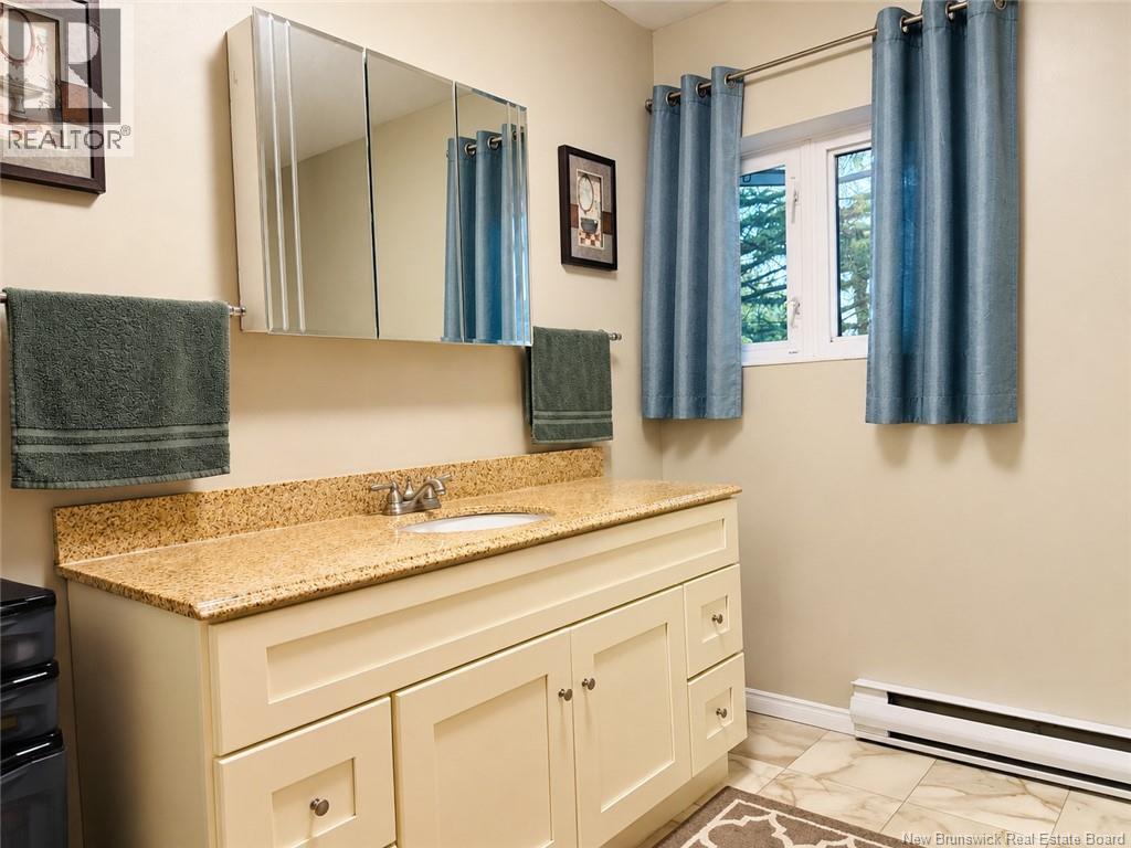 45 Jessiman Boulevard - Image 20