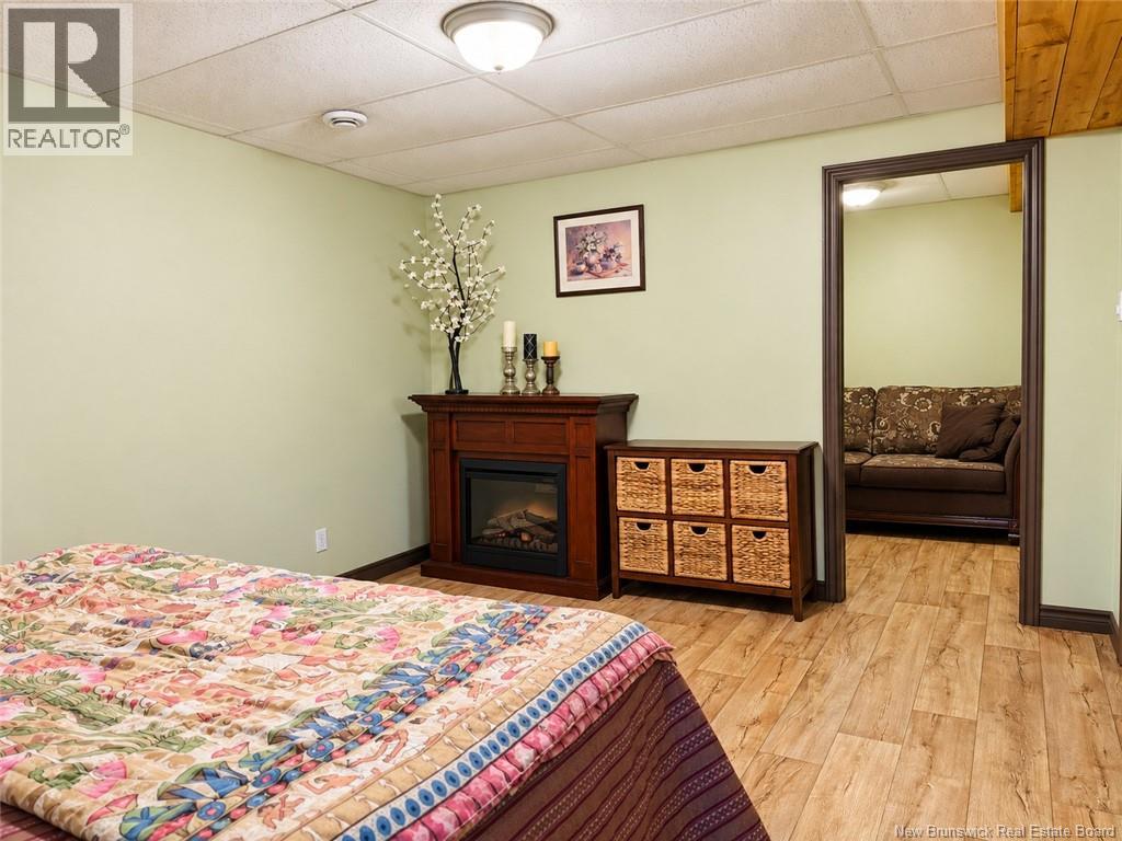 45 Jessiman Boulevard - Image 27
