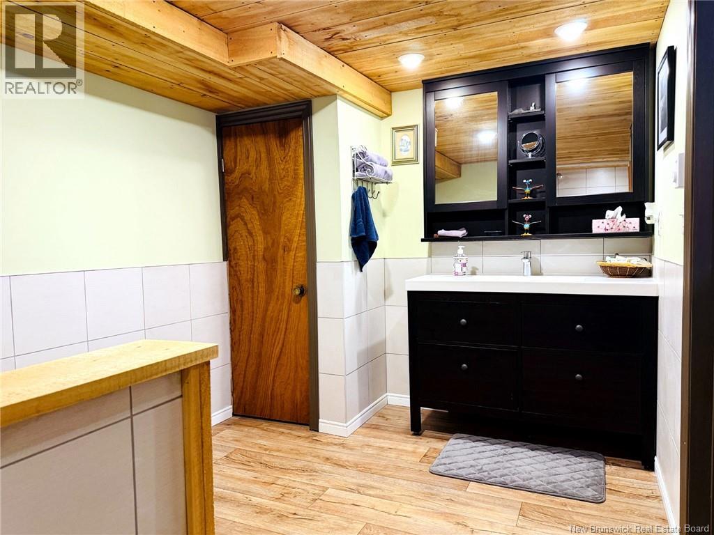 45 Jessiman Boulevard - Image 23