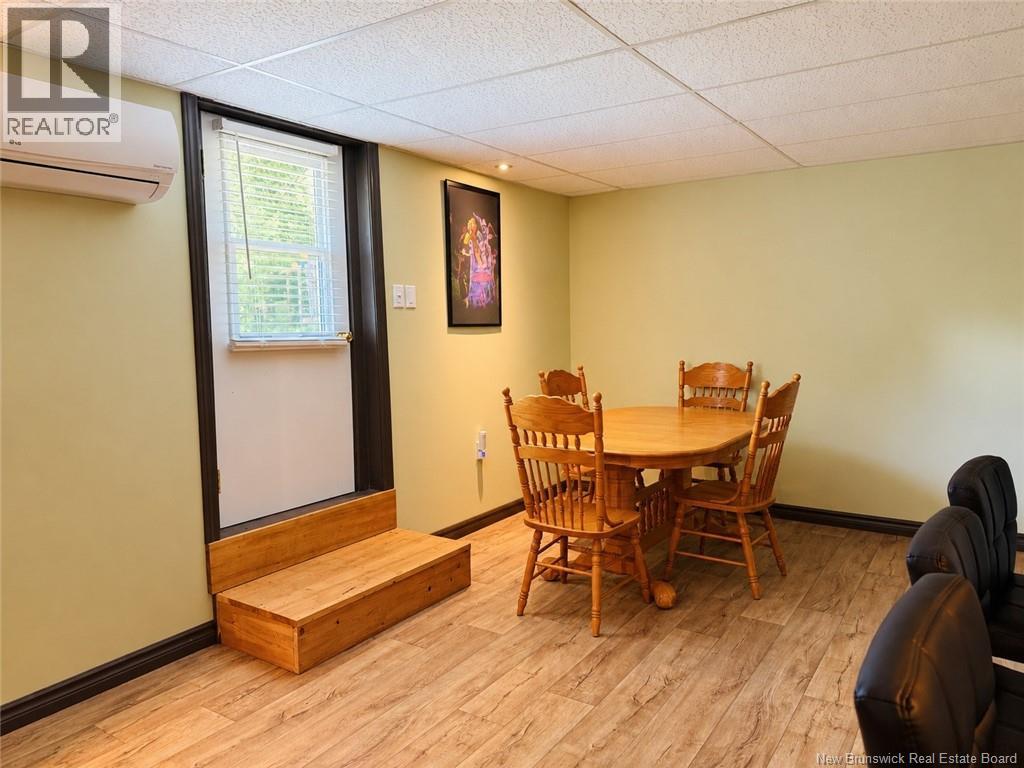 45 Jessiman Boulevard - Image 30