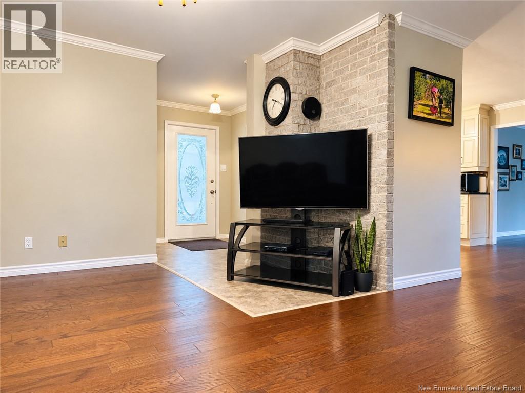 45 Jessiman Boulevard - Image 14