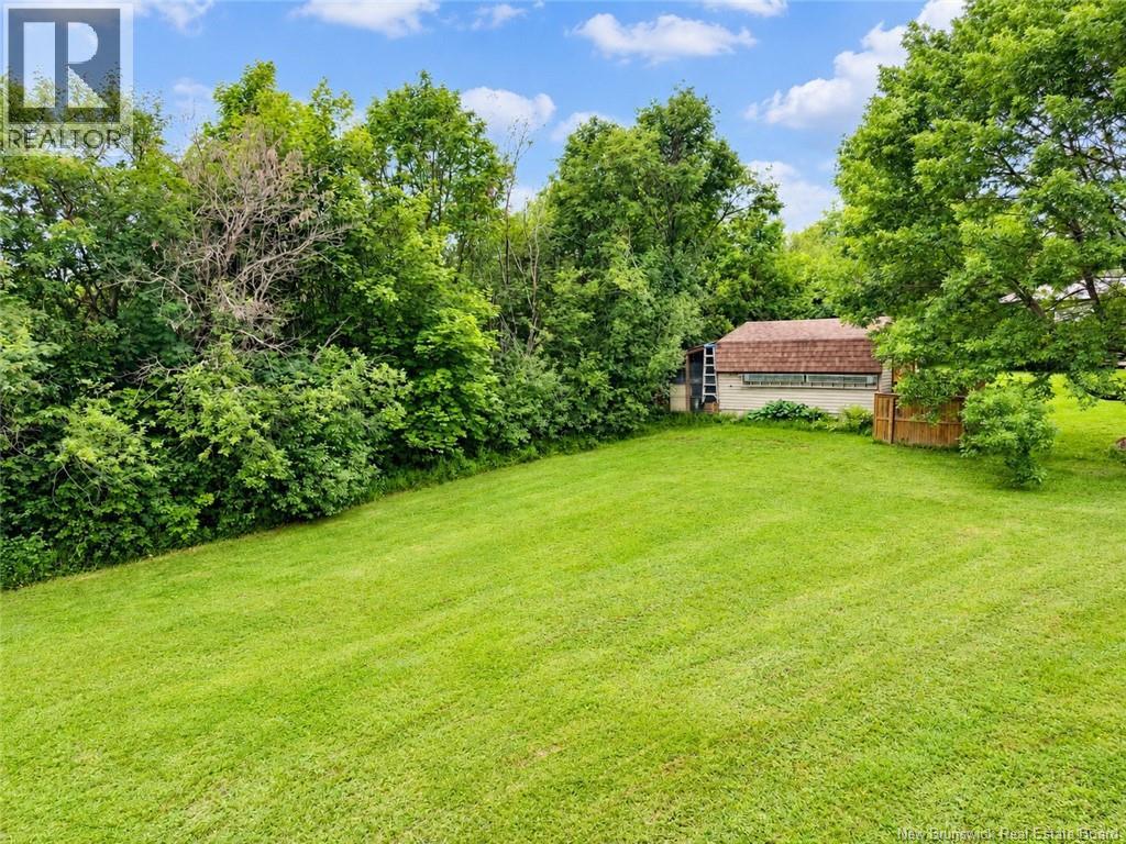 45 Jessiman Boulevard - 45