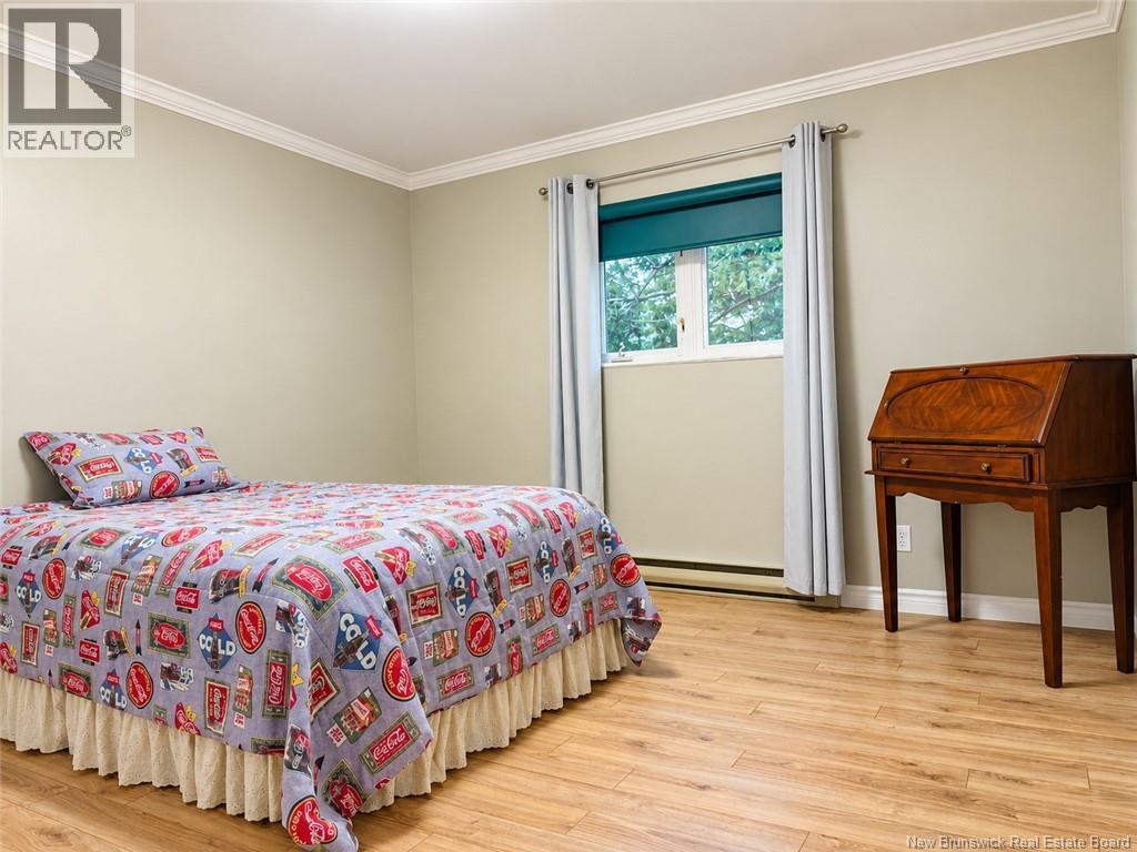 45 Jessiman Boulevard - Image 19
